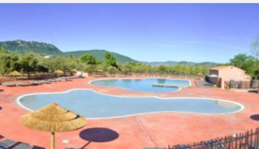 Bungalow Les Ruffes Du Salagou Clermont-lʼHérault エクステリア 写真