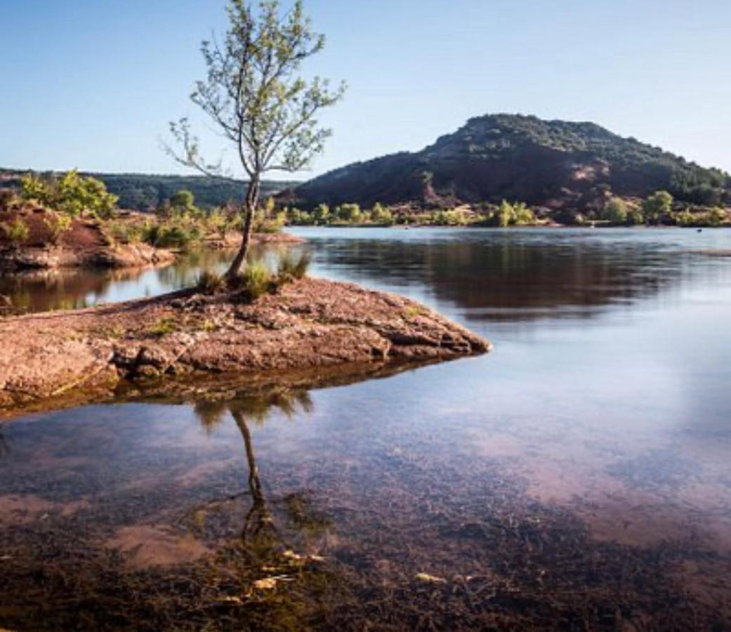 Bungalow Les Ruffes Du Salagou Clermont-lʼHérault エクステリア 写真